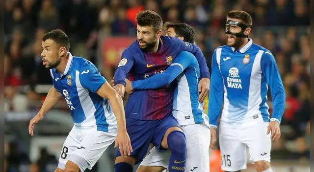 Gerard Piqué podría ser sancionado por el Comité de Competición de España. Gerard Piqué podría ser sancionado por el Comité de Competición de España.
