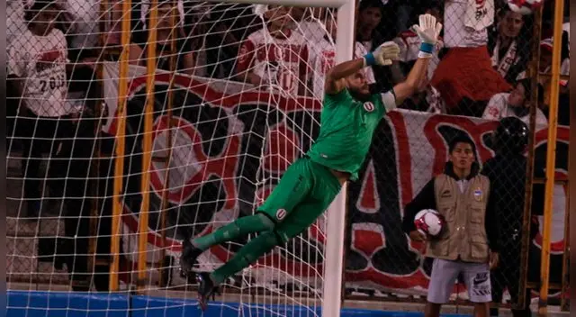 Universitario: Raúl Fernández tuvo una destacada actuación ante Sport Rosario