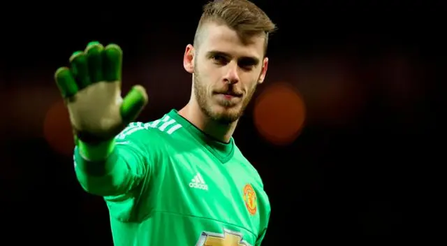 David de Gea tiene una cláusula de rescisión de 130 millones de euros. David de Gea tiene una cláusula de rescisión de 130 millones de euros.