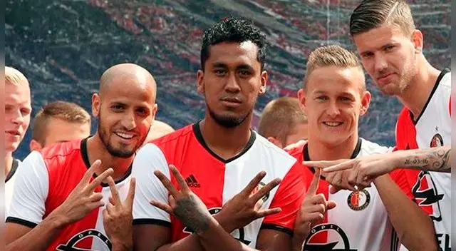 Renato Tapia cometió un infantil penal en la derrtoa por 1-0 contra Venlo.