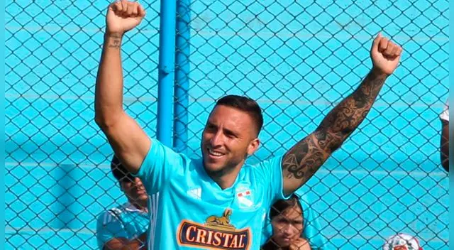 Emanuel Herrera hizo 17 goles con la camiseta del FBC Melgar.
