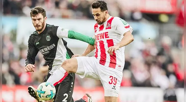 Claudio Pizarro aún no sabe lo que es anotar en Colonia por la Bundesliga