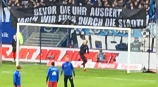 Bundesliga: la dura amenaza de los hinchas del Hamburgo a sus jugadores