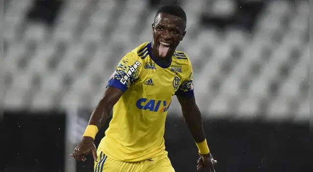 Vinícius Jr celebra su gol con el Flamengo al Madureira.