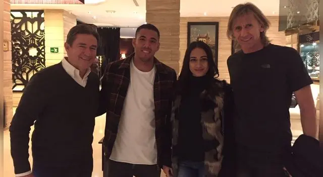 Sergio Peña con Sergio Santín y Ricardo Gareca.