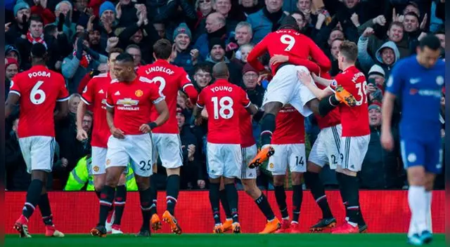 Manchester United le dio vuelta y ganó 2-1 al Chelsea en Old Trafford por la Premier League