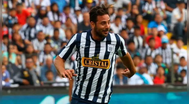 Claudio Pizarro llegó al Colonia en septiembre del 2017. Claudio Pizarro llegó al Colonia en septiembre del 2017.