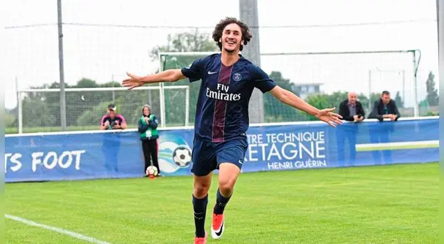 Yacine Adli, la joya de 17 años del PSG. Yacine Adli, la joya de 17 años del PSG.