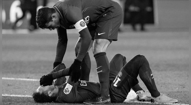 Neymar podría perderse toda la temporada y llegaría a lo justo al Mundial Neymar podría perderse toda la temporada y llegaría a lo justo al Mundial