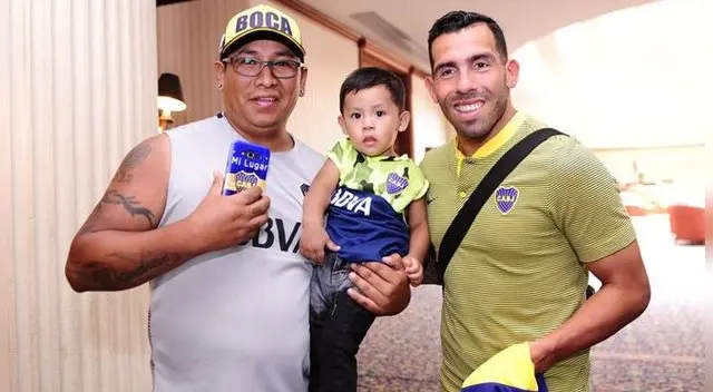 Carlos Tevez, el 'Tévez peruano' y su padre. Carlos Tevez, el 'Tévez peruano' y su padre.