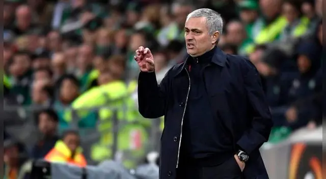 José Mourinho ha conquistado la Europa League 2016-17 con el United.
