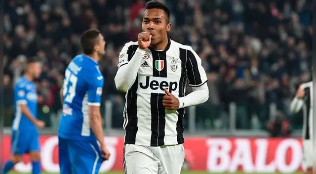 Alex Sandro podría aterrizar en el 'Teatro de los Sueños', aseguran desde Inglaterra.