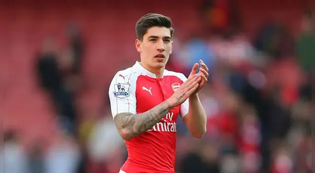 Héctor Bellerín tiene el camino libre para fichar por otra escuadra. Héctor Bellerín tiene el camino libre para fichar por otra escuadra.