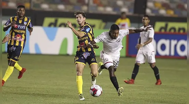 Enmanuel Páucar no puede con la marca de Farid Jasaui.