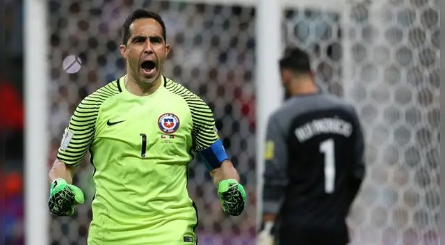 Claudio Bravo pidió no ser llamado para los amistoso de Chile Claudio Bravo pidió no ser llamado para los amistoso de Chile