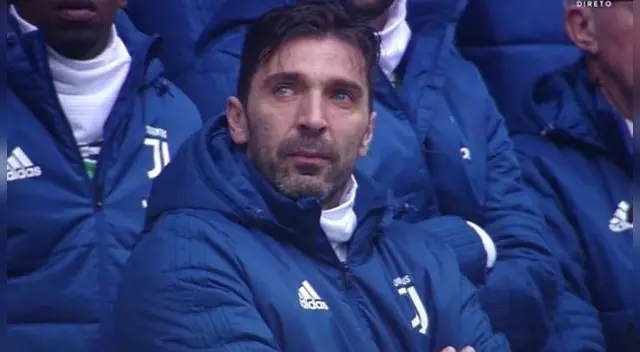 Gianluigi Buffon pagó el avión de la Juventus para asistir al funeral de Astori