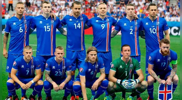 Islandia clasificó por primera vez en su historia a un Mundial tras quedar primero en el Grupo I en las Eliminatorias Europeas 2018. Islandia clasificó por primera vez en su historia a un Mundial tras quedar primero en el Grupo I en las Eliminatorias Europeas 2018.
