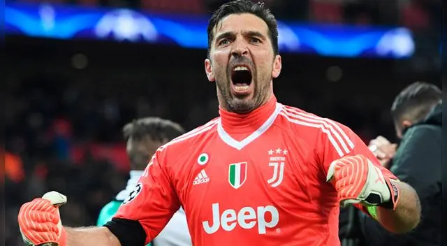 Gianluigi Buffon llegó a la Juventus de Turín en el 2001 procedente del Parma FC. Gianluigi Buffon llegó a la Juventus de Turín en el 2001 procedente del Parma FC.