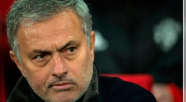 Mourinho no está conforme en Manchester.