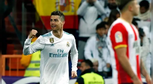 Cristiano Ronaldo celebra uno de sus goles al Girona. Cristiano Ronaldo celebra uno de sus goles al Girona.