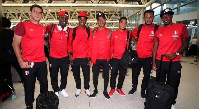 Los jugadores de la Selección Peruana en su llegada a Miami. Los jugadores de la Selección Peruana en su llegada a Miami.