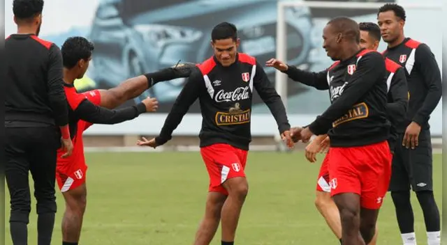 Luis Advíncula aún no ha conseguido anotar un gol con la selección peruana.