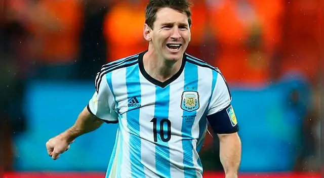 Lionel Messi tendrá de cerca a Pablo Aimar, su ídolo de infancia. Lionel Messi tendrá de cerca a Pablo Aimar, su ídolo de infancia.