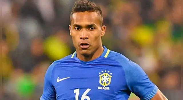 Alex Sandro fue convocado de emergencia por la lesión de Filipe Luis. Fuente: Getty Alex Sandro fue convocado de emergencia por la lesión de Filipe Luis. Fuente: Getty