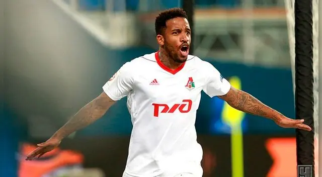 Jefferson Farfán celebra un gol con el Lokomotiv Moscú.