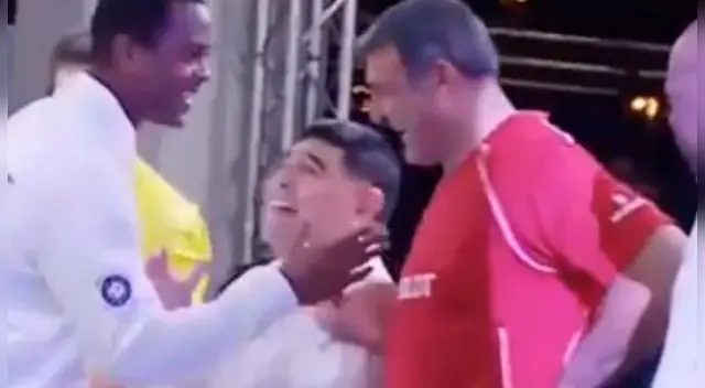 Diego Armando Maradona es el actual entrenador del Fujairah de Emiratos Árabes Unidos.