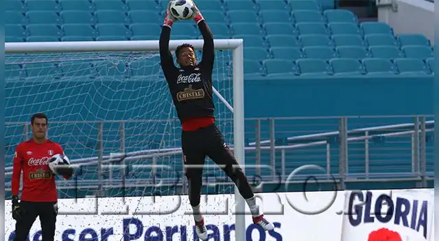 La selección peruana trabajó este jueves en el Hard Rock Stadium previo a su amistoso con Croacia. Foto: Luis Jímenez