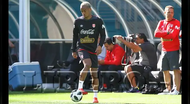 La selección peruana trabajó este jueves en el Hard Rock Stadium previo a su amistoso con Croacia. Foto: Luis Jímenez