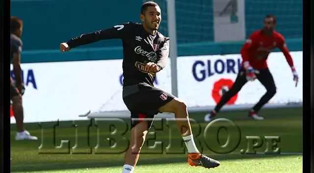 La selección peruana trabajó este jueves en el Hard Rock Stadium previo a su amistoso con Croacia. Foto: Luis Jímenez