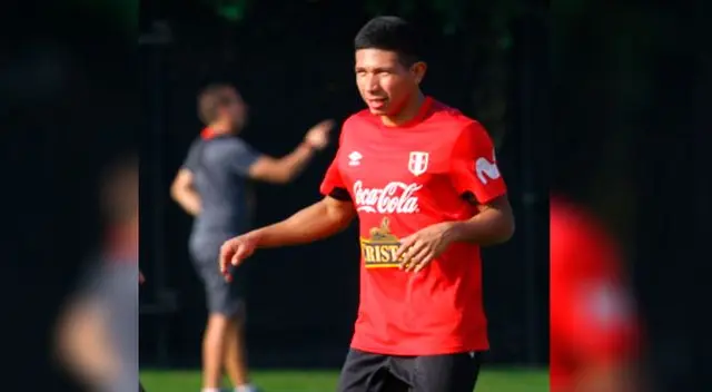 Edison Flores anotó el segundo gol ante Croacia. Podría perder el encuentro ante Islandia 