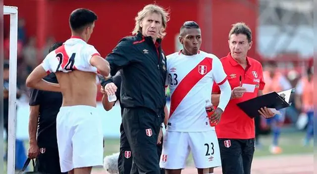 Pedro Aquino ha jugado 11 partidos con la selección mayor de Perú. Pedro Aquino ha jugado 11 partidos con la selección mayor de Perú.