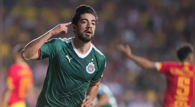 Rodolfo Pizarro celebra uno de sus goles con Chivas a Morelia. Rodolfo Pizarro celebra uno de sus goles con Chivas a Morelia.