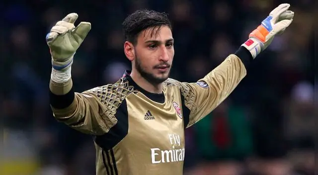 Gianluigi Donnarumma podría jugar en el PSG la próxima temporada. Gianluigi Donnarumma podría jugar en el PSG la próxima temporada.