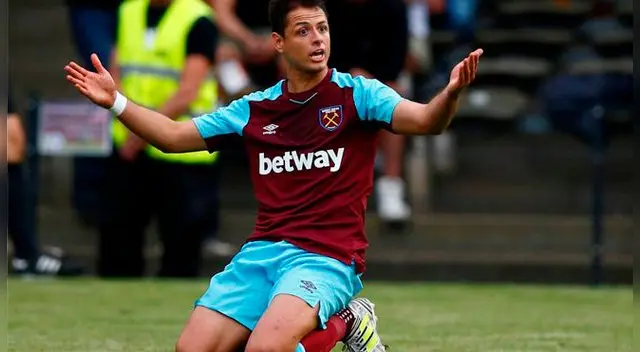 El 'Chicharito' Hernández suena con fuerza en el Valencia.
