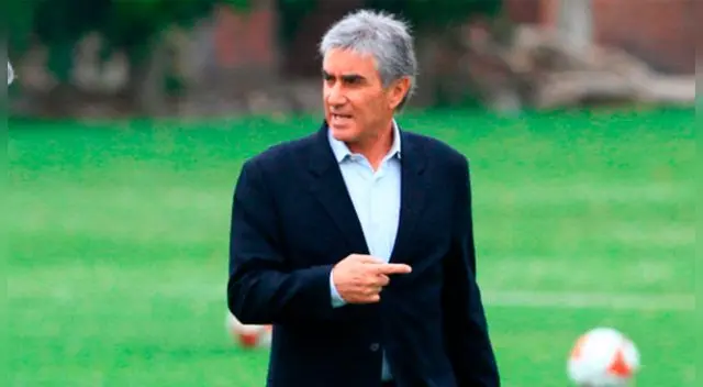 Juan Carlos Oblitas fue entrenador de la selección peruana para el Mundial de Francia 1998. 