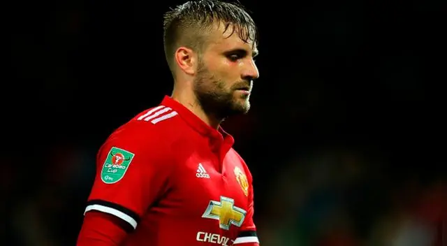 Luke Shaw no viene siendo tomado en cuenta en el Manchester United de José Mourinho. Luke Shaw no viene siendo tomado en cuenta en el Manchester United de José Mourinho.