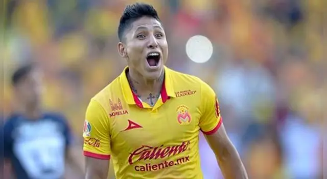 Raúl Ruidíaz es el goleador del Monarcas Morelia. Foto: EFE