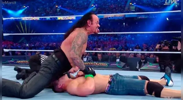 John Cena fue derrotado fácilmente por The Undertaker.