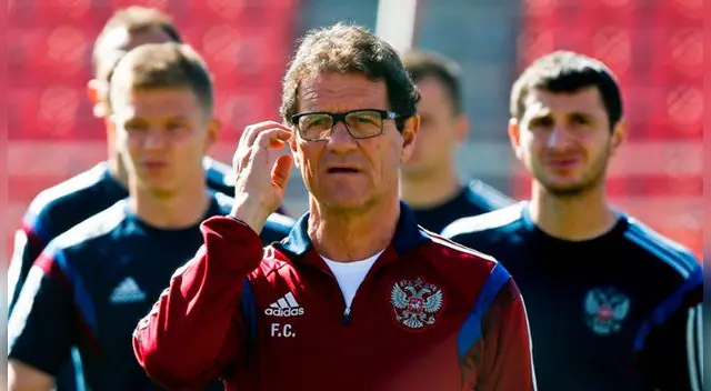 Capello en un entrenamiento con la Selección de Rusia. Capello en un entrenamiento con la Selección de Rusia.