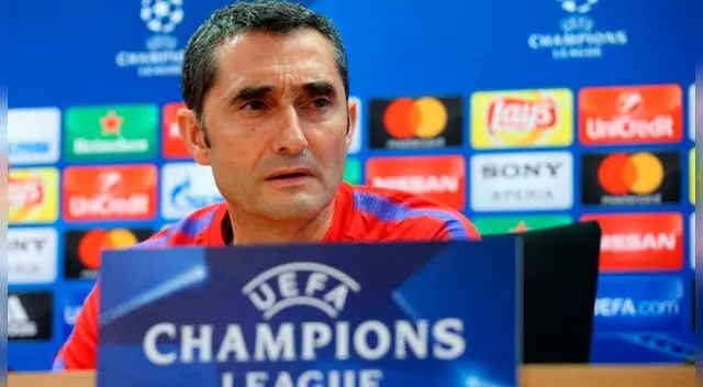 Ernesto Valverde en plena conferencia de prensa de la Champions. Ernesto Valverde en plena conferencia de prensa de la Champions.