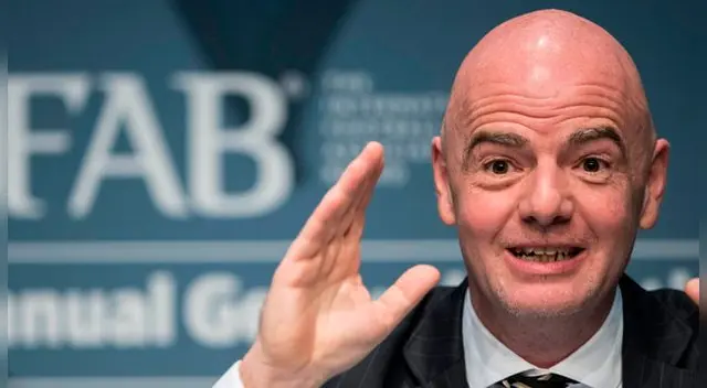 El presidente de la FIFA recibió semejante oferta. El presidente de la FIFA recibió semejante oferta.