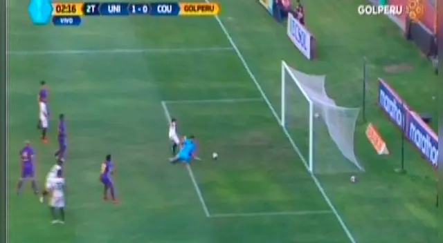 Diego Manicero anota el 1-0 de Universitario ante Comerciantes Unidos. Diego Manicero anota el 1-0 de Universitario ante Comerciantes Unidos.