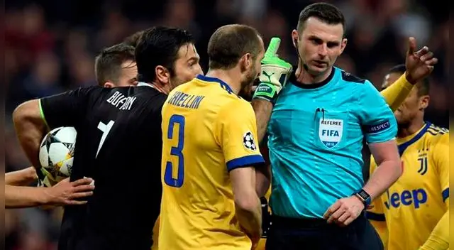 Michael Oliver y su esposa recibieron amenazas de muerte luego del Real Madrid-Juventus. | Foto: AFP