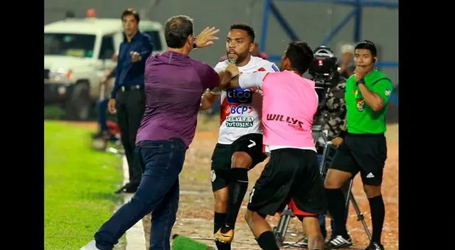 La dirigencia del club aún no resuelve el caso. 