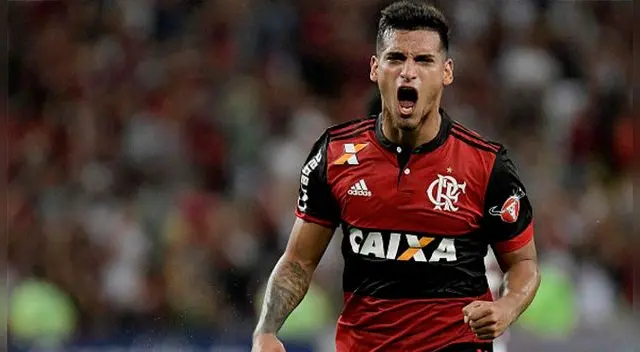 Miguel Trauco no la pasa bien en Flamengo. 