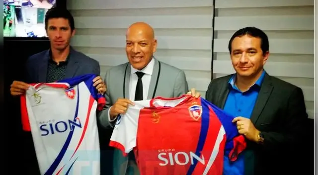 Roberto Mosquera llegó al fútbol Boliviano. Roberto Mosquera llegó al fútbol Boliviano.